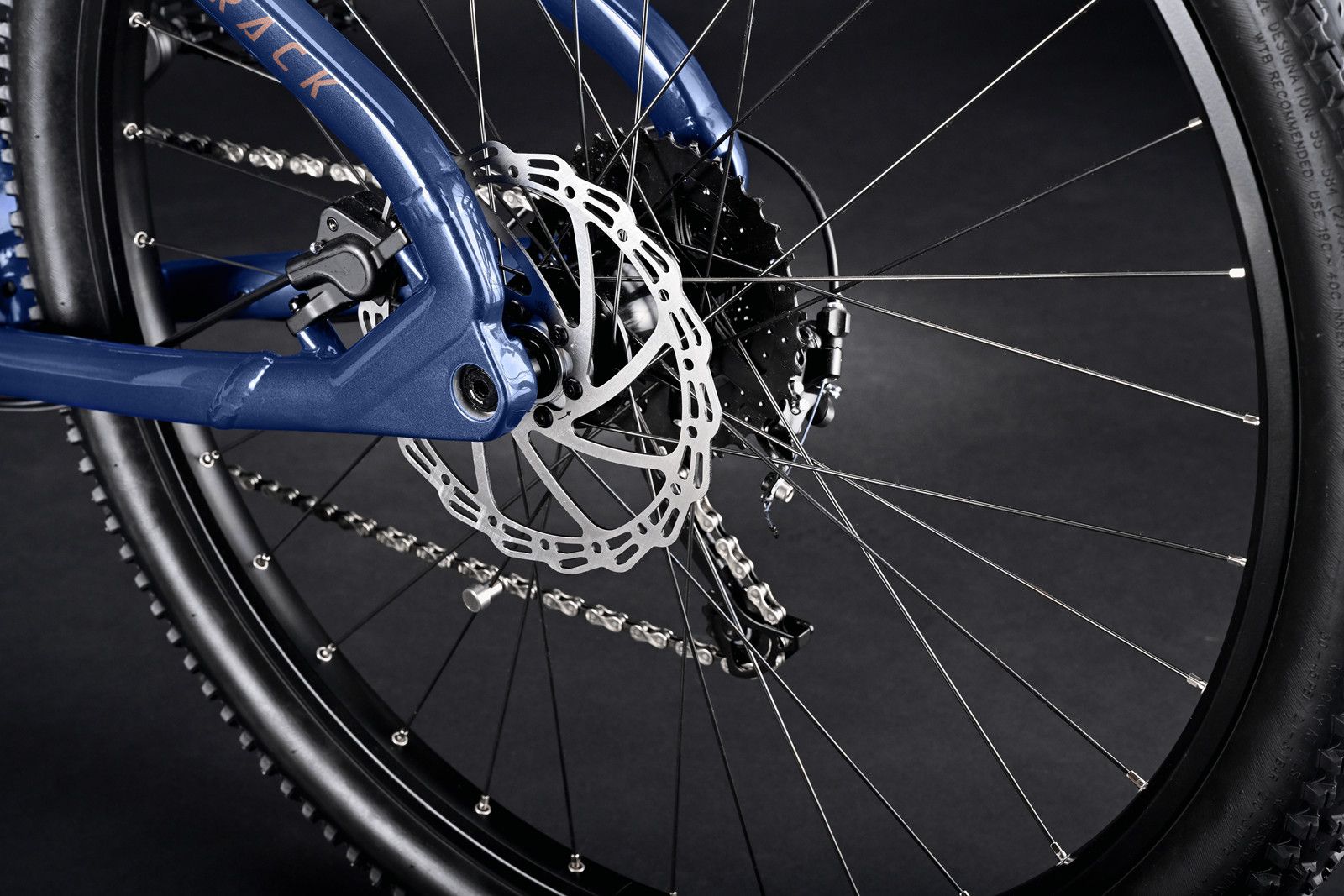 Haibike AllTrack 4 29 500Wh blue/leather (2023) - Fahrrad Online Shop
